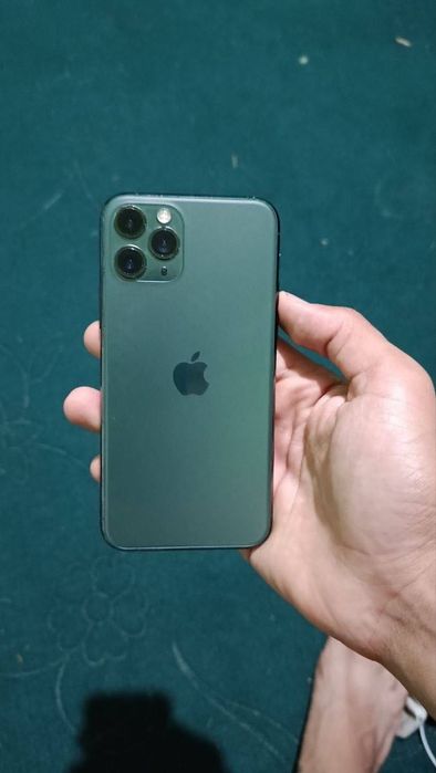 iPhone 11 pro green