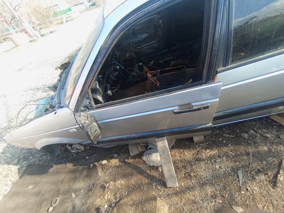 Разбор Фольксваген Пассат Б3