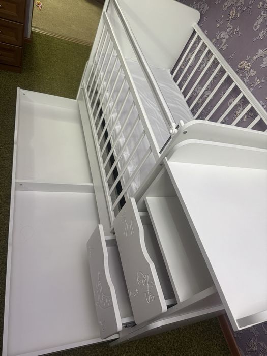 Кровать детская НОВАЯ !