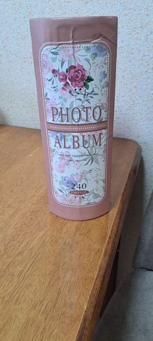 Продам Праздничный Фотоальбом