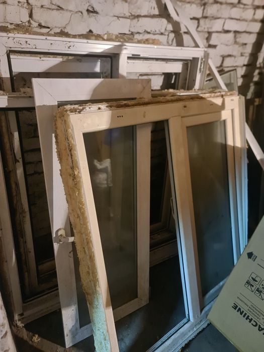 Пласт окно бу кол во 4 шт