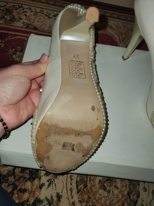 Pantofi mireasa cu perle si strasuri, 37