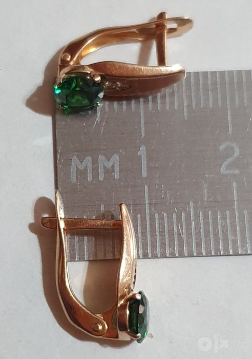 Сережки   золотые.