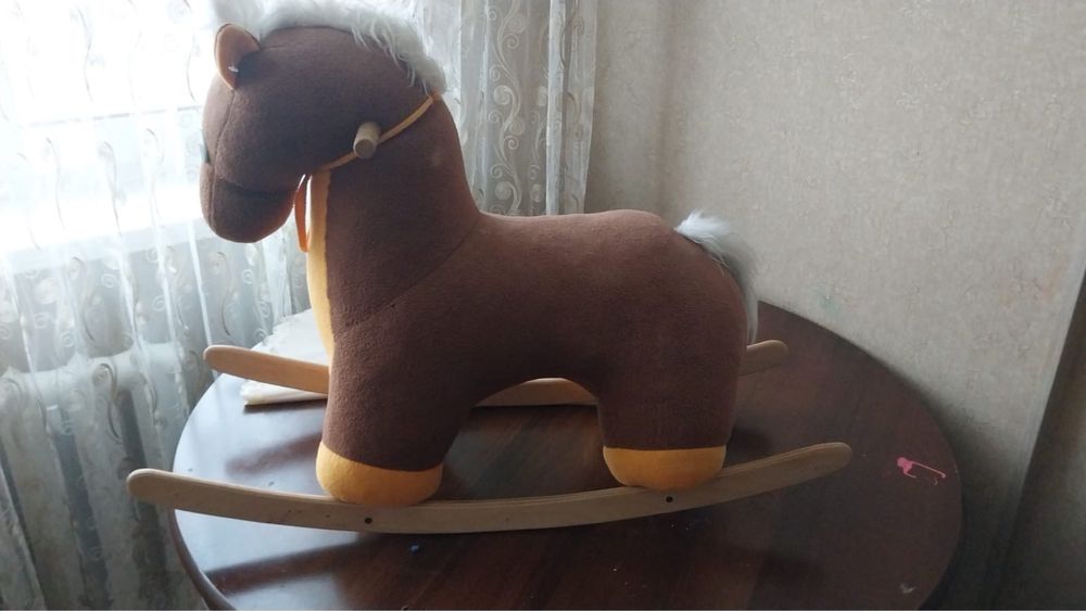 Лошадка-каталка,в идеальном состоянии