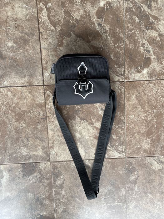 Trapstar Irongate T Crossbody Bag 1.0 - Черна