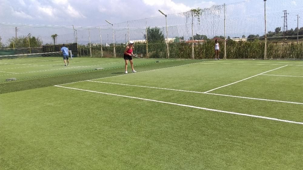 Тенис клуб Тинис мания