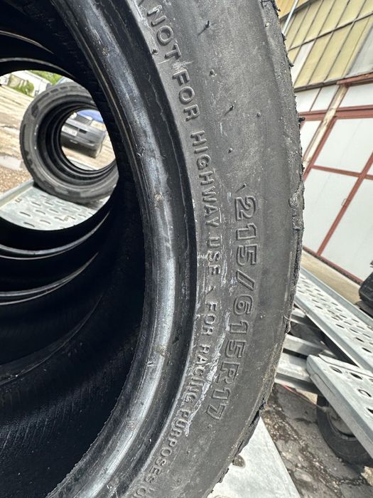 Чист слик Hankook Ventus F200 215/615/17 средна смес