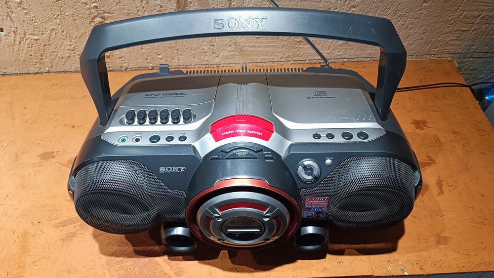 Продам Sony магнитола