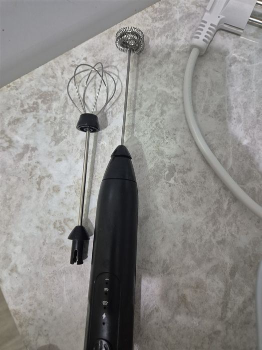 Кофеварка стационарная и капучинатор