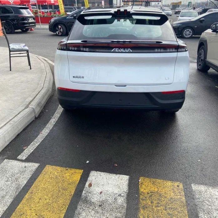DongFeng L7 (518km)