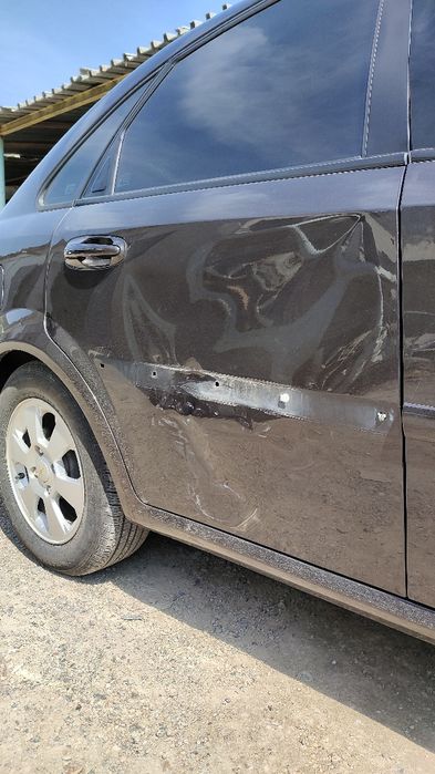 Жентра. Орка унг эшик сотилади.