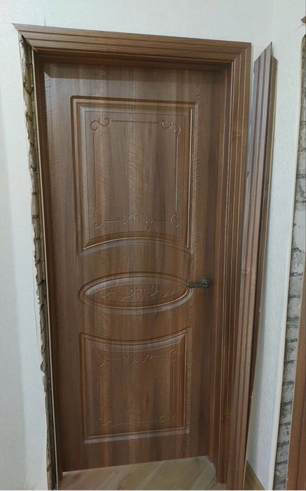 Продам двери межкомнатные