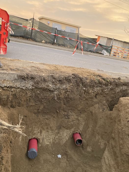 Subtraversari - foraj orizontal bransamente apa canal gaz curent electric sosele drumuri subtraversare racheta