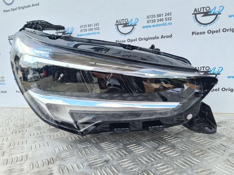 Far dreapta full LED MATRIX Opel Corsa F