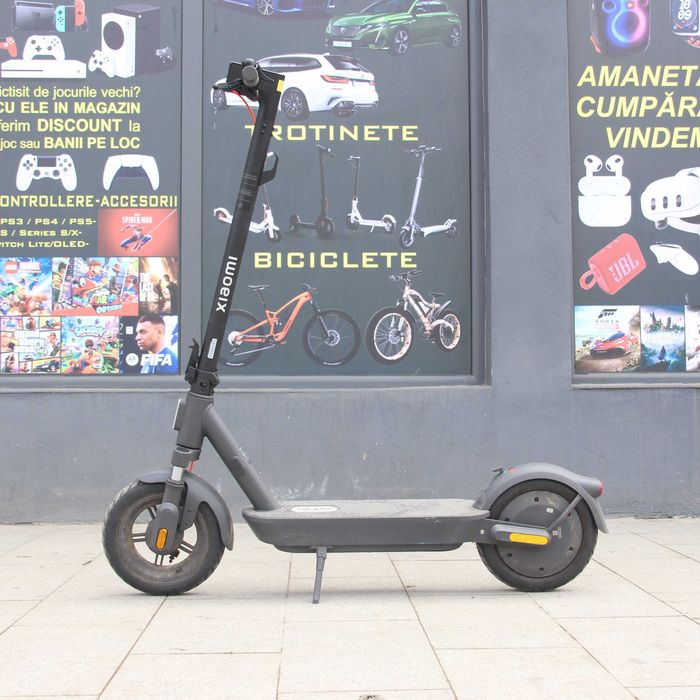 Trotineta Electrica Xiaomi 5 Plus - 25Km/h - 400W -Amanet FRESH Galati