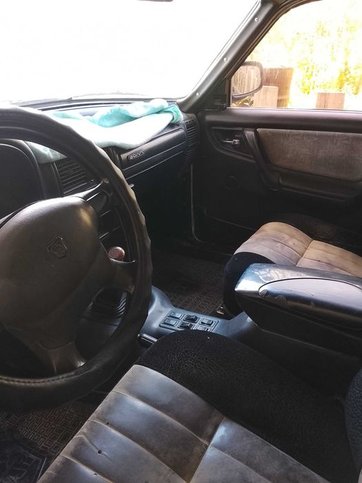 Автомобиль Волга 3110