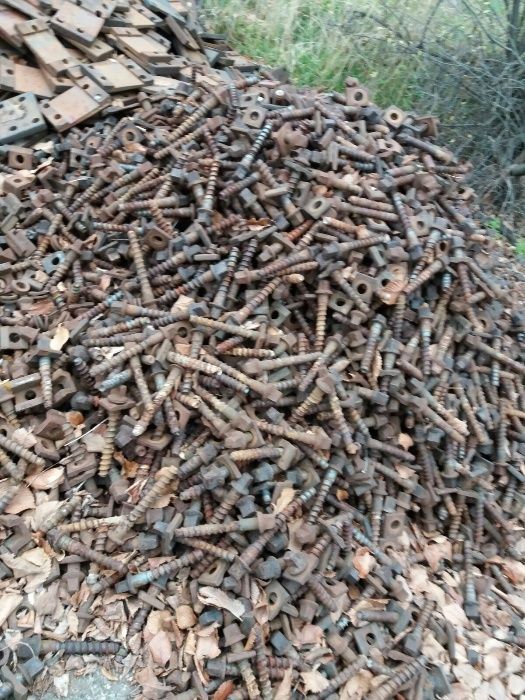 Sina cale ferata, schimbătoare de cale , traverse CF din lemn si beton