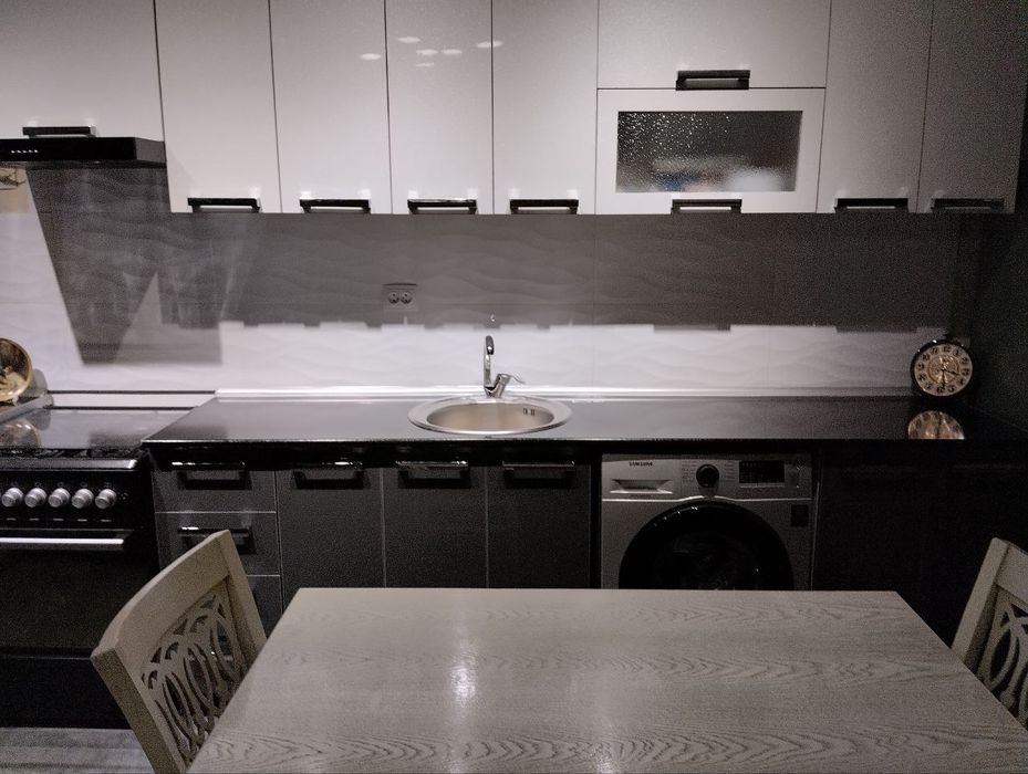 Продам квартиру 2 комнаты 1 этаж 72 м²  ориентир Мирабадский РОВД