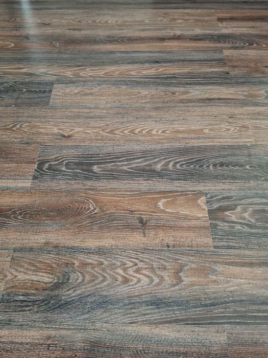 Ламинат в хорошем состоянии