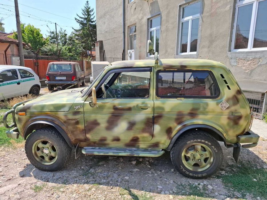 Тунингована Нива 4Х4 1,7i с малък пробег в отлично състояние