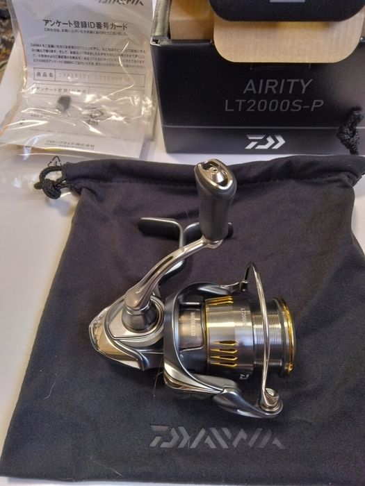 Mulinetă Daiwa 23Airity 2000s-p