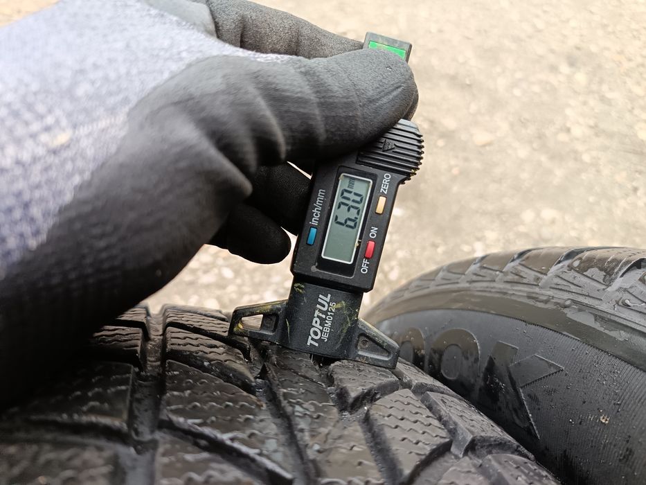 Anvelope MS iarna 205 70 15 hankook 5.5-6mm 2018