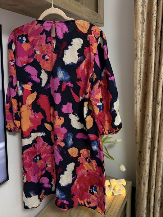 Vand rochie colorata