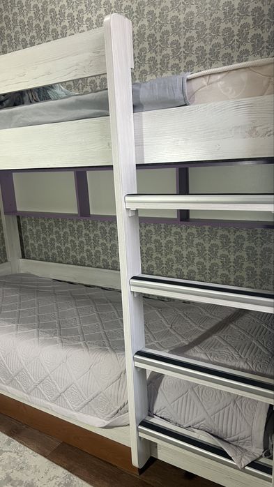 Кровать двухярусная