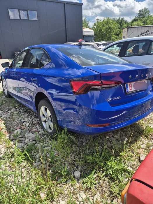 Dezmembrez Skoda Octavia IV 1.0 TSI 110 cai Cutie Manuala 6Trepte LV5F