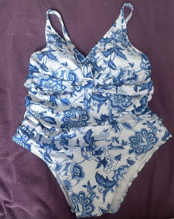 Costum de baie 4 XL Nou