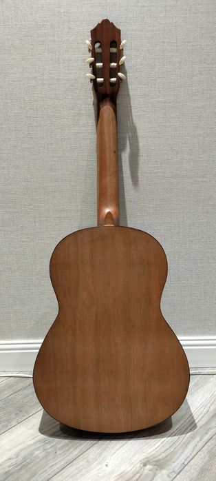 Гитара Yamaha c40m