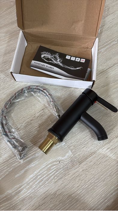 Продам черный смеситель