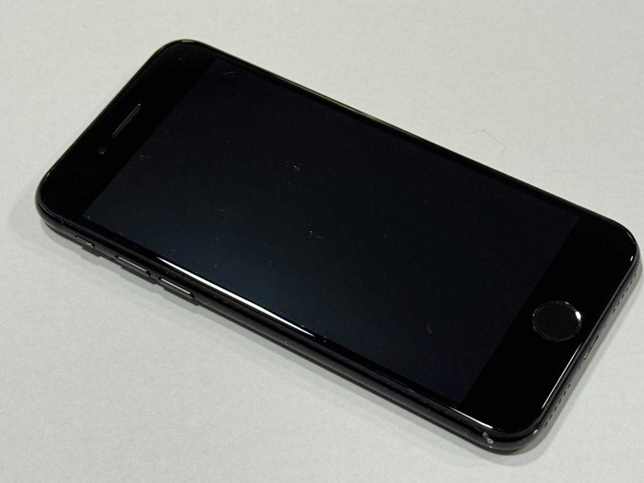 Apple iPhone SE (2020) 128GB