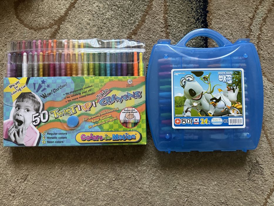 Карандаши мелки в чемоданчике и в сумочке