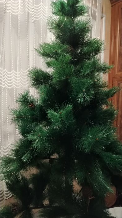 Продаётся ёлочка