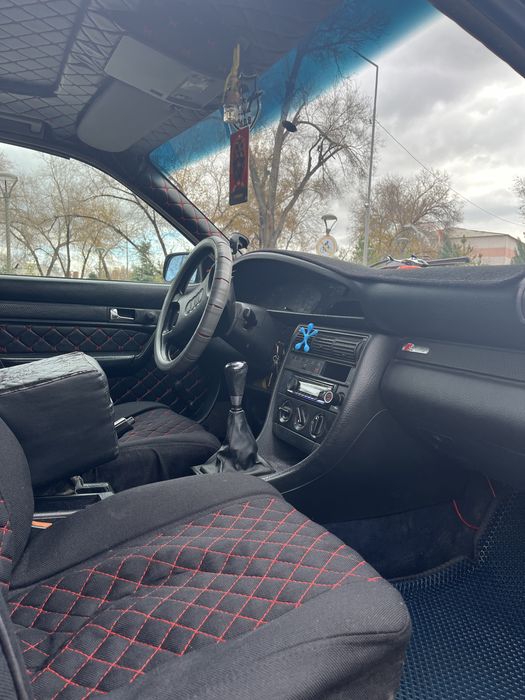 Ауди 100с4 2л срочно