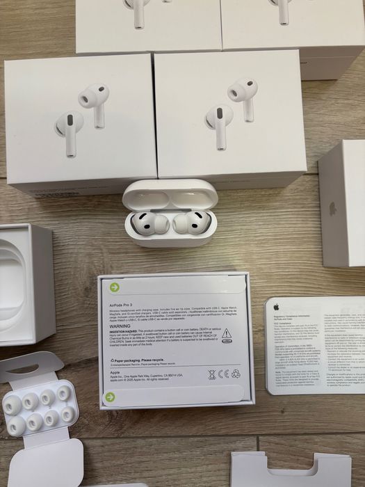 Apple Airpods Pro 3 ANC / безжични слушалки Apple