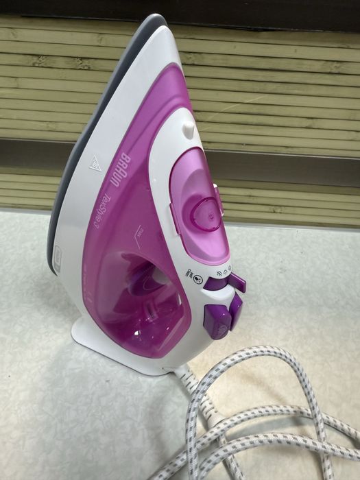 Парна ютия Braun Texstyle 3