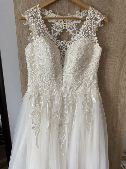 Rochie de mireasa ivory