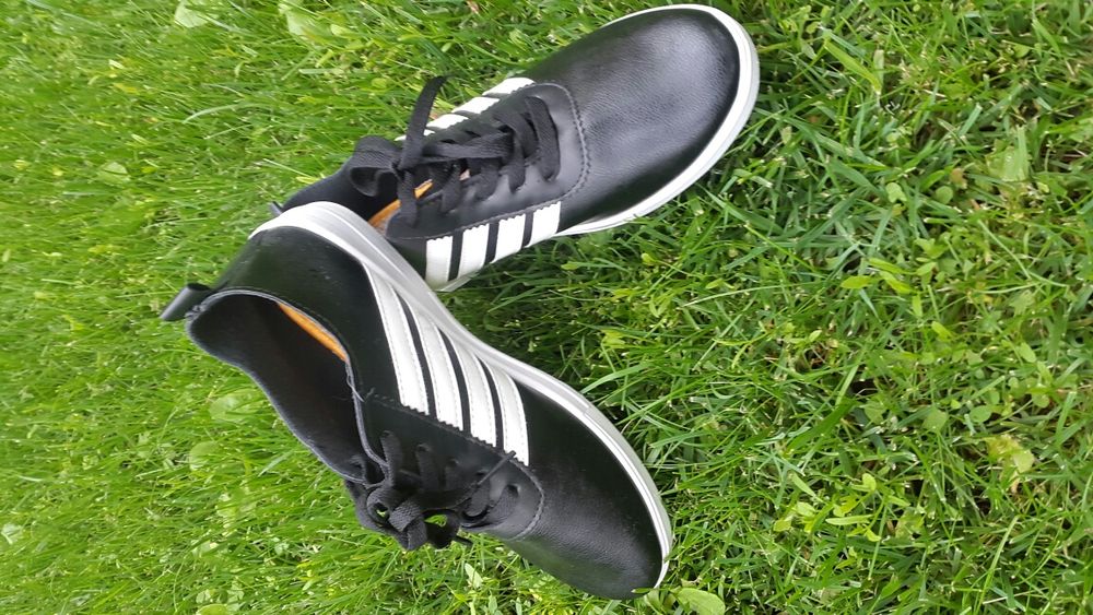 Маратонки номер 36