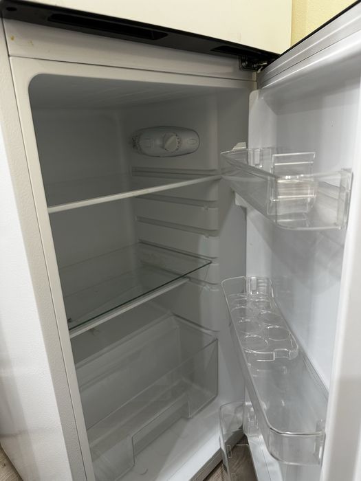 Холодильник AVA ARF-142LN