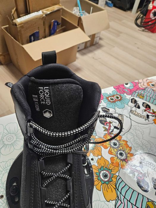 Уейкборд Liquid Force с автомати, каран само 1 път