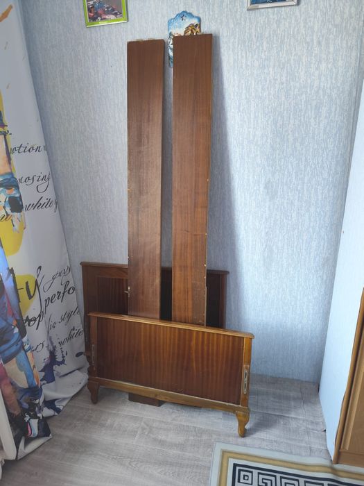 Отдам кровать даром!