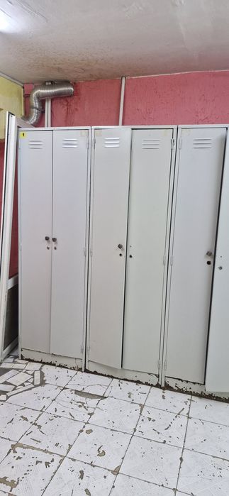 Продаются металлические шкафы