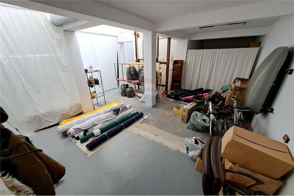 Продава се Промишлена сграда в Русе, Център - 240 кв.м за 600 €/кв.м - Снимка #12