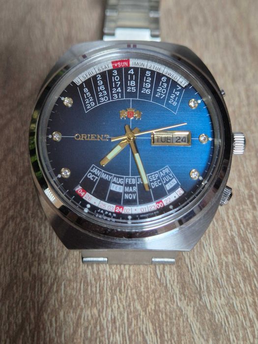 Ceas orient multicalendar automatic.