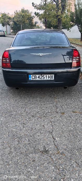Chrysler 300c 3.5 V6 може и бартери за всичко