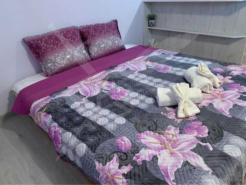 Дава се под наем Едностаен апартамент в Варна, Спортна зала - 25 кв.м за 300 € - Снимка #2