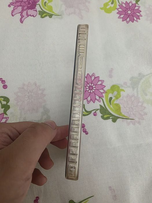 Чехол на 13 айфон