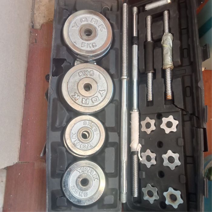 Продам штангы 50кг